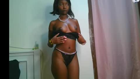 pretty__lisa online show from 01-14-26, 11:38