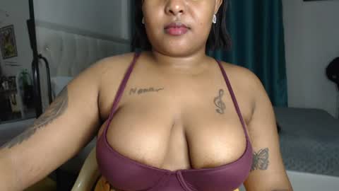 Snapshot of pretty_annah chatting on 07-04-26, 10:38 Annah online show from 07-04-26, 10:38