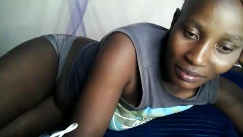 pretty_ass07 online show from 04-10-26, 06:12