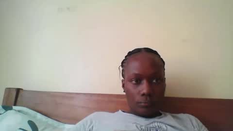 Snapshot of pretty_beib chatting on 11-15-25, 07:16 Karol online show from 11-15-25, 07:16