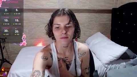 pretty_cristal22 online show from 11-14-25, 11:13