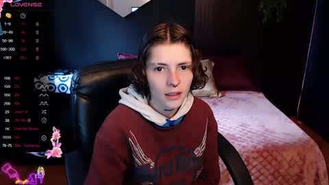 pretty_cristal22 online show from 03-13-26, 12:56