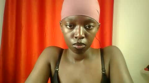 Snapshot of pretty_hearts chatting on 03-02-26, 02:58 Shillah online show from 03-02-26, 02:58