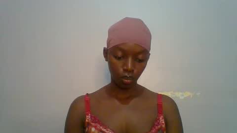 Snapshot of pretty_hearts chatting on 03-03-26, 01:23 Shillah online show from 03-03-26, 01:23