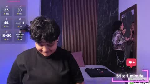 pretty_honey22 online show from 07-18-26, 03:44