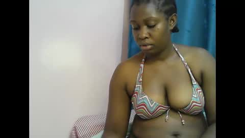 pretty_kylah online show from 10-12-25, 02:10
