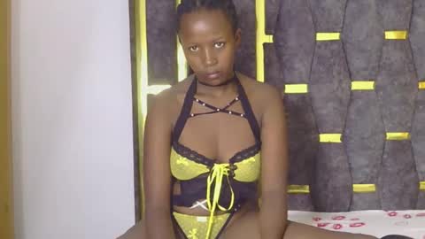 pretty_marslady online show from 10-23-25, 08:46