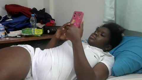 Snapshot of pretty_melan chatting on 06-03-26, 05:43 pretty_melan online show from 06-03-26, 05:43