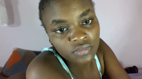 Snapshot of pretty_miya chatting on 12-01-24, 09:04 pretty_miya online show from 12-01-24, 09:04