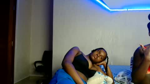 Snapshot of pretty_nyra chatting on 07-02-26, 02:22 Nyra online show from 07-02-26, 02:22
