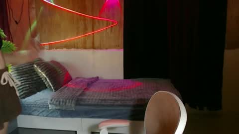 SAM online show from 12-05-25, 10:57