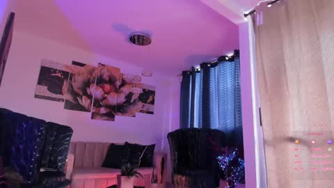 pretty_pettite online show from 12-16-24, 08:48