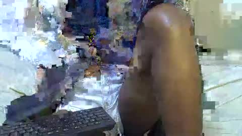 Snapshot of pretty_queen18 chatting on 09-14-25, 05:01 NASH online show from 09-14-25, 05:01