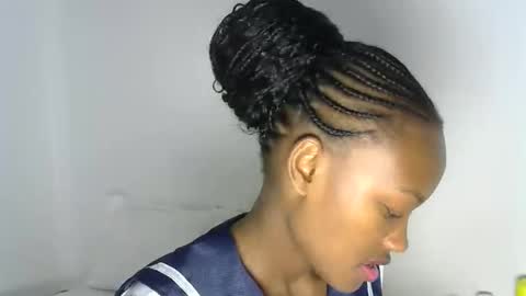 Pretty doll online show from 01-18-26, 11:25