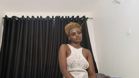 Snapshot of pretty_sexxxy chatting on 05-15-26, 08:16 pretty_sexxxy online show from 05-15-26, 08:16