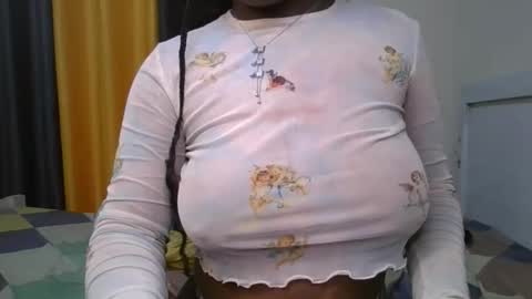 pretty_shila online show from 11-13-25, 01:04