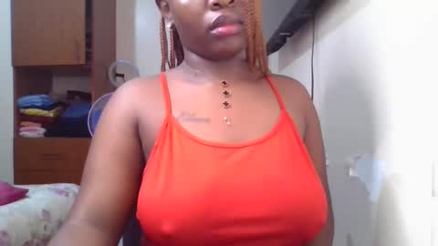 Snapshot of pretty_shila chatting on 04-18-26, 09:37 pretty_shila online show from 04-18-26, 09:37