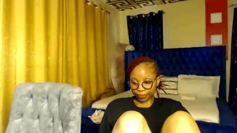 soniah online show from 06-11-26, 01:20