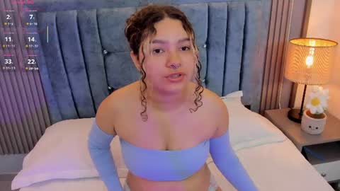 Snapshot of pretty_sunlight_ chatting on 07-17-26, 12:28 Daisy Flower online show from 07-17-26, 12:28