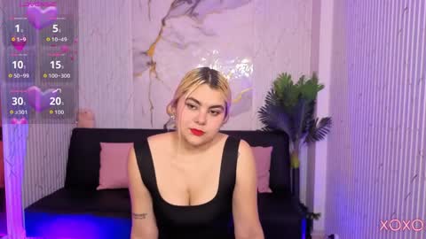 Snapshot of pretty_tay chatting on 04-11-26, 11:47 pretty_tay online show from 04-11-26, 11:47