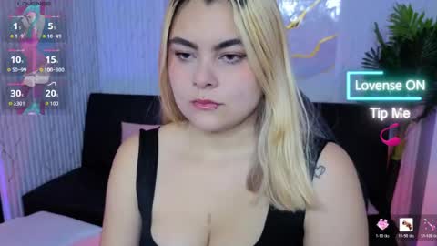 Snapshot of pretty_tay chatting on 05-21-26, 11:39 pretty_tay online show from 05-21-26, 11:39