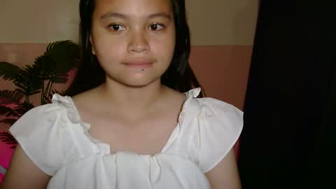 pretty_yanaah16 online show from 03-16-26, 02:50