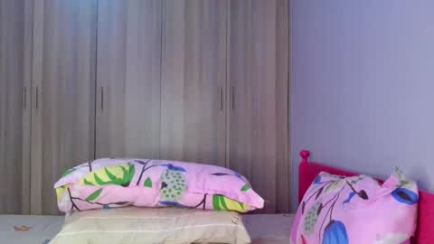 prettybigclit_ebony online show from 10-05-25, 06:12