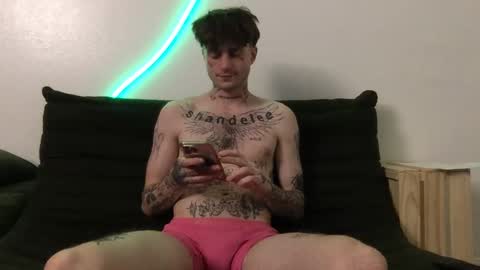 pretty boy online show from 11-12-25, 05:30