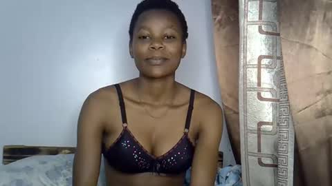 Snapshot of prettycoco_ chatting on 04-01-26, 05:21 coco online show from 04-01-26, 05:21