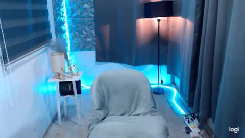 ASHLEY online show from 12-27-24, 08:56