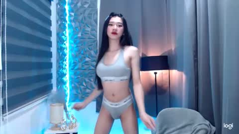 ASHLEY online show from 12-29-24, 04:16