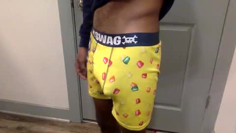 Snapshot of prettydickboyy chatting on 11-16-25, 07:41 prettydickboyy online show from 11-16-25, 07:41