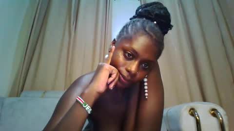 prettydulce online show from 11-24-25, 03:34