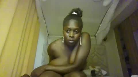 prettydulce online show from 03-10-26, 01:27