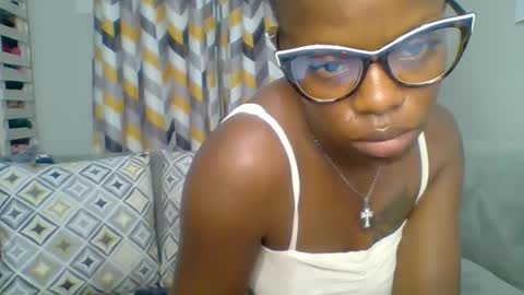 PrettyEla online show from 02-03-26, 12:43