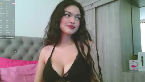 Emma  online show from 02-09-25, 05:01