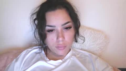 prettyjulliette online show from 11-06-25, 11:04