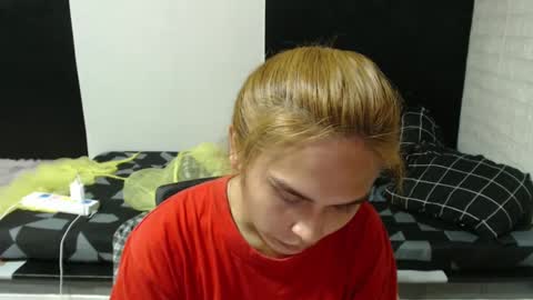 Kate online show from 02-10-25, 05:52