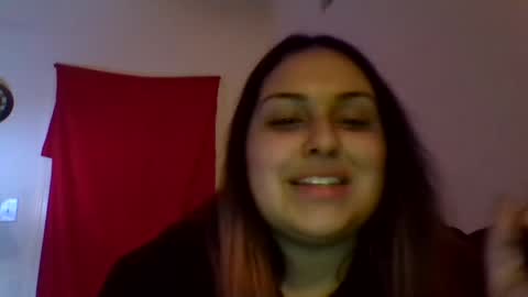 Snapshot of prettylillyy02 chatting on 12-16-24, 01:21 lilly333 online show from 12-16-24, 01:21
