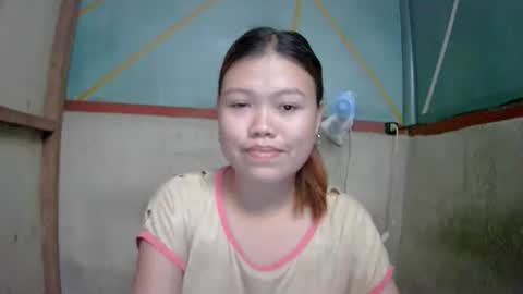 Snapshot of prettymae756493 chatting on 04-26-26, 05:27 prettymae756493 online show from 04-26-26, 05:27