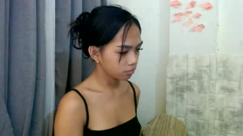 Snapshot of prettymiya chatting on 06-15-26, 09:11 Miya 3 online show from 06-15-26, 09:11