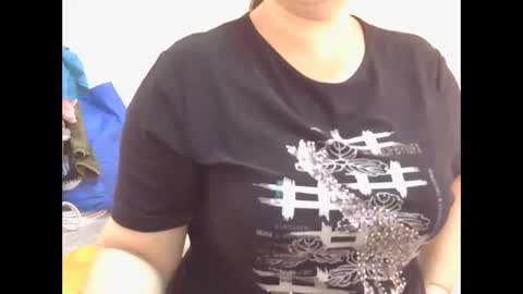 Nhing online show from 09-27-25, 03:11