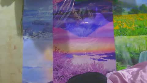 Snapshot of prettynhing chatting on 04-30-26, 11:27 Nhing online show from 04-30-26, 11:27