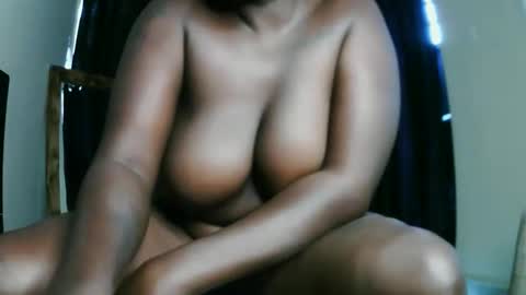 Snapshot of prettyreen chatting on 04-20-26, 11:35 prettyreen online show from 04-20-26, 11:35