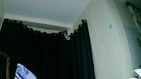 Snapshot of prettyreen chatting on 04-21-26, 02:51 prettyreen online show from 04-21-26, 02:51
