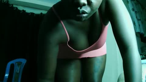 Snapshot of prettyreen chatting on 05-22-26, 09:53 prettyreen online show from 05-22-26, 09:53
