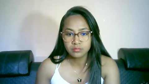 Snapshot of prettysexy3601 chatting on 06-11-26, 10:46 prettysexy3601 online show from 06-11-26, 10:46