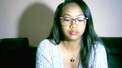 Snapshot of prettysexy3601 chatting on 06-25-26, 02:11 prettysexy3601 online show from 06-25-26, 02:11