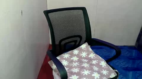 Snapshot of prettyslutbabe chatting on 12-22-24, 04:39 prettyslutbabe online show from 12-22-24, 04:39