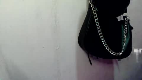 Snapshot of prettyslutbabe chatting on 01-26-25, 04:41 prettyslutbabe online show from 01-26-25, 04:41